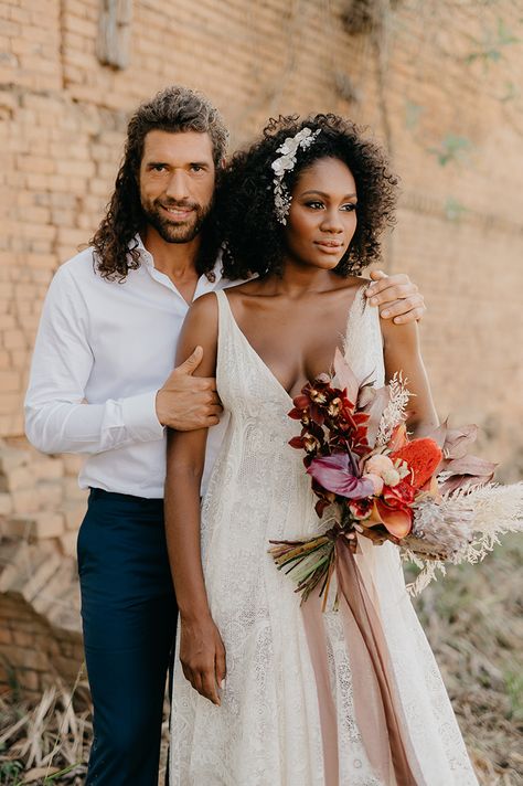 Classic Wedding Dress, Wedding Classic, Boho Wedding, Portal, Dream Wedding, Editorial, Bridesmaid Dresses, Wedding Dress, Floral