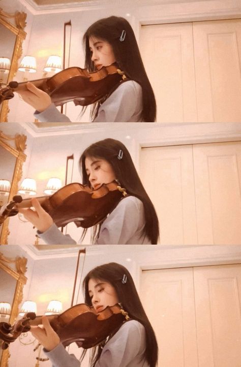 Girl Playing Violin, Blonde And Brunette Best Friends, Violin Practice, Emoji Drawings, Music Studio Room, Violin Sheet, Violin Sheet Music, Photography Club, Ju Jingyi