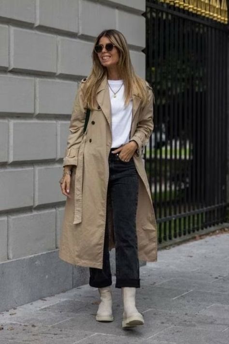 Beige Trench Coat Outfit, Beige Chelsea Boots, Trench Outfit, Chelsea Boots Outfit, Trench Beige, Trench Coat Outfit, Beige Trench Coat, Stylish Fall Outfits, Wardrobe Tips