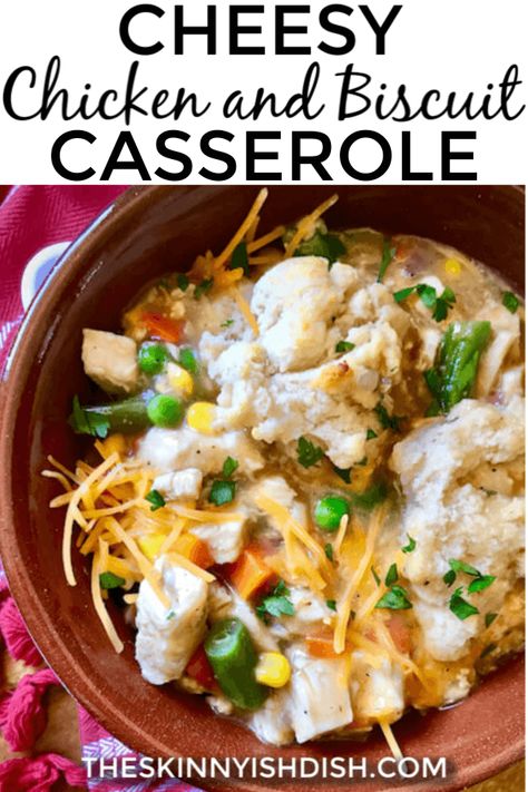 Chicken And Biscuit Casserole, Chicken Biscuit Casserole, Chicken Curry Recipes, Skinnyish Dish, Easy Cheesy Chicken, Biscuit Casserole, Healthy Casserole, Biscuits Casserole, Yummy Casserole Recipes