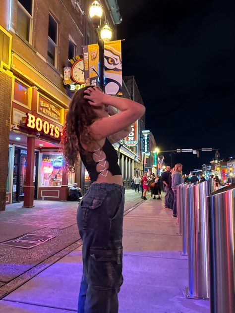 Looking away from the camera on broadway street in Nashville Broadway Show, Insta Poses, Insta Pics, Great Pic, Photo Idea, Fit Check, Pic Ideas, Broadway