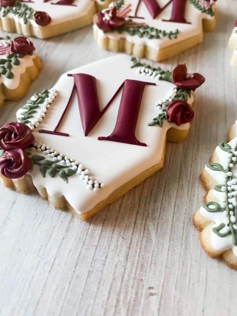 Burgundy Wedding Cookies Decorated, Elegant Cookies Decorated, Wedding Cookies Ideas Decorated, Wedding Sugar Cookie Designs, Letter Cookies Decorated, Wedding Royal Icing Cookies, Custom Wedding Cookies, Wedding Sugar Cookies, Letter Cookies