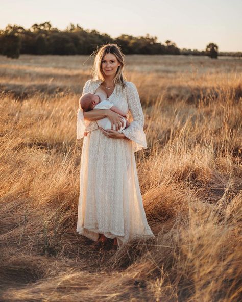 Shaggy Fringe, Queen Gown, Bohemian Crochet, Pirate Queen, Summer Family Photos, Boho Maternity, Motherhood Photography, Lace Wrap, Photoshoot Dress