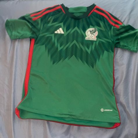 Mexico 2022 Jersey Mexico Jersey, Birthday Gifts, Ootd, Adidas, Birthday, Fashion Design, Closet, How To Wear, Gifts