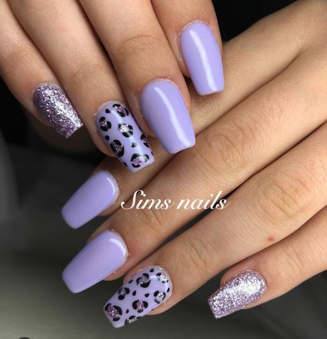 Purple Leopard Nails, Animal Print Uñas, Character Nails, Cheetah Nail Designs, Chanel Nails, Cheetah Nails, Purple Leopard Print, Leopard Print Nails, Polish Ideas