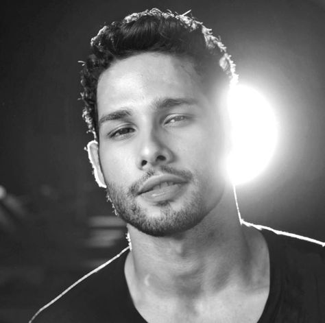 Siddharth Chaturvedi, Siddhant Chaturvedi, Gully Boy, Imagines Crush, Indian Actors, Best Supporting Actor, Ranveer Singh, Romantic Drama, Amazon Prime Video