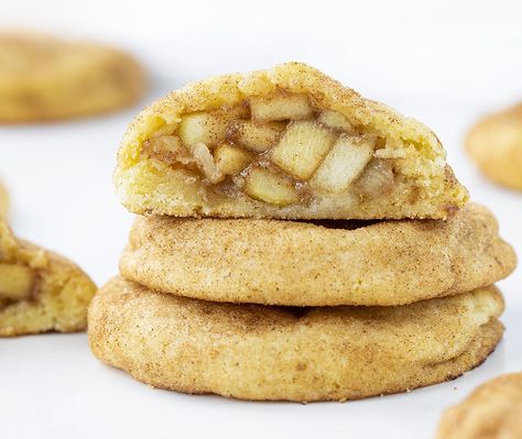 Apple Pie Snickerdoodles are my snickerdoodle cookies stuffed with a sweetened apple filling, rolled, and baked in a cinnamon-sugar mixture. Sweeties Cookies, Cookie Store, Caramel Apple Pie Recipes, Baked Apple Fritters, Snickerdoodle Cookies Easy, Dessert Nachos, Apple Pie Cookies, Winter Baking, Stuffed Cookies