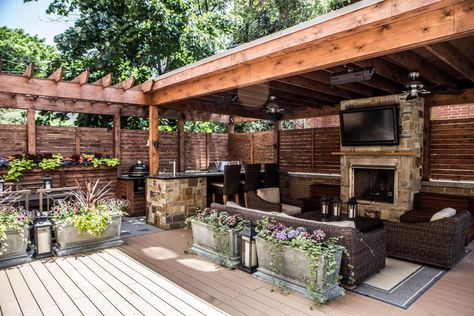 38 Backyard Pergola and Gazebo Design Ideas | DIY Shed, Pergola, Fence, Deck & More Outdoor Structures | DIY Patio Vibes, Backyard Entertaining Area, Model Dapur, Pergola Diy, Deck Designs, Backyard Entertaining, Backyard Pergola, Backyard Inspo, Pergola Plans