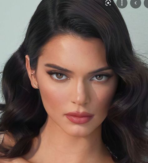 Fox Eyes, Brown Eyes, Makeup Inspo, Kendall Jenner, Curly Hair, Fox, Makeup, Hair, Make Up