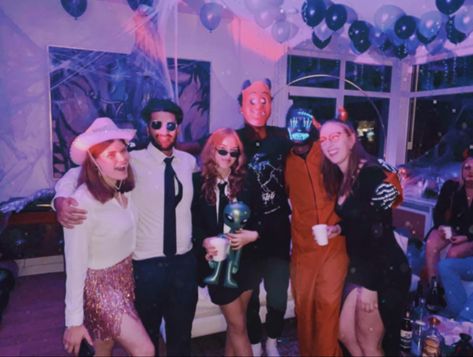 Costume Party Halloween, Halloween Rager Party, Halloween Party Aesthetic Costume, Halloween Birthday Party Aesthetic, Halloween Vision Board, College Halloween Party Aesthetic, Highschool Halloween Party, Halloween Party Vibes, High School Halloween Party Aesthetic