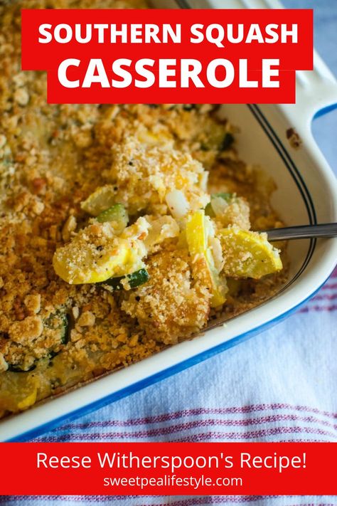 southern squash casserole with crispy ritz cracker crumbs on top. Baked Squash And Zucchini Recipes, Easy Squash Casserole, Southern Squash, Ritz Cracker Topping, Zucchini Zoodles, Southern Squash Casserole, Ritz Cracker Recipes, Summer Squash Casserole, Yellow Squash Casserole