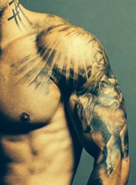 sun rays. Tatuagem Masculina Pequena, Tattoo Trend, Cool Arm Tattoos, Geniale Tattoos, Incredible Tattoos, Best Sleeve Tattoos, Arm Tattoos, Great Tattoos, Arm Tattoos For Guys