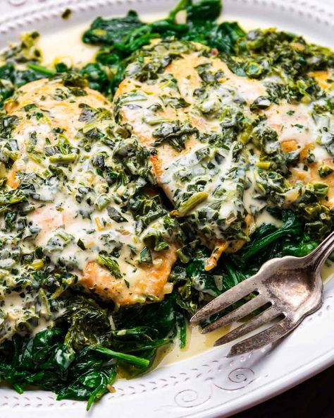 Sip and Feast - RECIPE:... Chicken Lombardi, Sliced Chicken Breast Recipes, Chicken Florentine Recipe, Sip And Feast, Feast Recipes, Fried Chicken Cutlets, Spinach Sauce, Meals Chicken, Chicken Cutlet Recipes