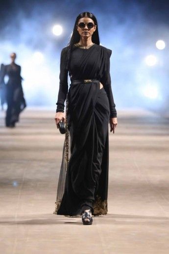 10460703_10152636064205936_6776811048536618937_n (1) Black Saree With Belt, Sabyasachi Belt, Lakme Fashion Week 2015, Sabyasachi Sarees, Saree Wearing Styles, Indian Sari Dress, Saree Draping Styles, Saree Bollywood, Indian Saree Blouses Designs