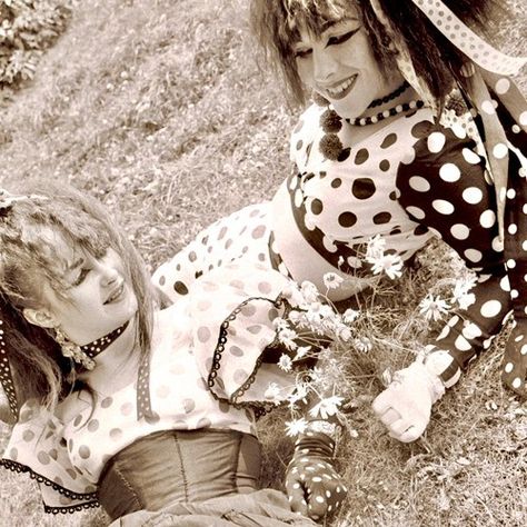 Rose Mcdowall, Woodland Goth, Gothic Icons, Strawberry Switchblade, Perky Goth, Avant Garde Outfit, Bohemian Goth, Goth Bands, Music Center