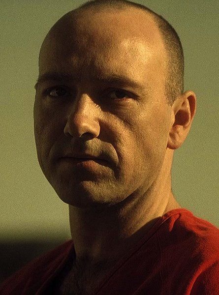 Kevin Spacey as John Doe (SE7EN) Face Off Movie, Se7ven Movie, Kevin Spacey Seven, Se7en Movie Poster, Vengeance Movie Poster, Eyes Wide Shut Movie, Speak No Evil Movie, David Fincher Movies, Se7en 1995