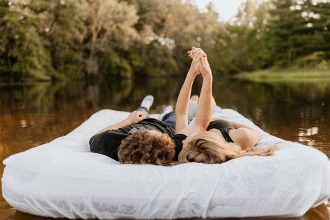 Cute way to take pictures by using an air mattress on a body of water Blow Up Mattress Photoshoot, Air Matress Couple Photoshoot, Floating Air Mattress Photoshoot, Floating Mattress Photoshoot, Air Mattress Water Photoshoot, Air Mattress Lake Photoshoot, Air Mattress Photoshoot, Mattress Photoshoot, River Shoot