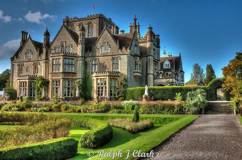 Tortworth Court in Gloucestershire was built between 1848 and 1853 by Lord Ducie. These days it's a hotel and spa complex. Tortworth Court, Mansion Homes, Mansion Exterior, Victorian Mansion, English Manor Houses, Old Mansion, Dream Mansion, Old Mansions, Victorian Mansions