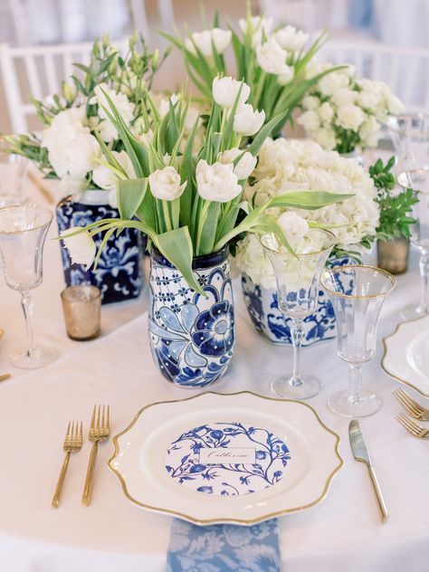 Cathy + Stephen's Upscale Blue-and-White Garden Wedding — Wedfully Yours Events & Design Blue And White Wedding Theme, Blue Willow Wedding, Shades Of Blue Wedding, Blue And White Tablescapes, Sapphire Blue Weddings, Chinoiserie Wedding, Blue White Weddings, Altar Arrangement, Blue Patio