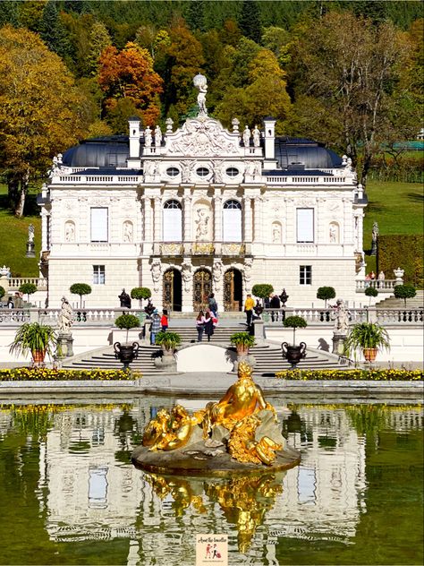 Linderhof Palace Linderhof Palace, European Palace, Palace Interior, Palace Of Versailles, Baroque Architecture, Bavaria Germany, Germany Travel, Bavaria, Rococo