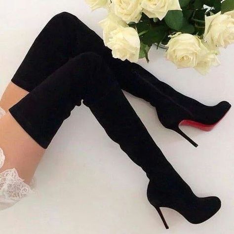 Hak Tinggi, Christian Louboutin Outlet, Christian Louboutin Boots, Louboutin Heels, Favorite Boots, Fashion Heels, Pretty Shoes, Draco Malfoy, Thigh High Boots