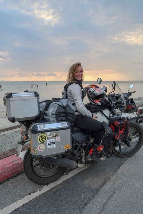 Motorbike Travel, Himalayan Royal Enfield, Motorcycle Adventure Travel, Indian Motorbike, Enfield Himalayan, Adventure Motorcycle, Bike Girl, Motorcycle Camping, Motorcycle Travel