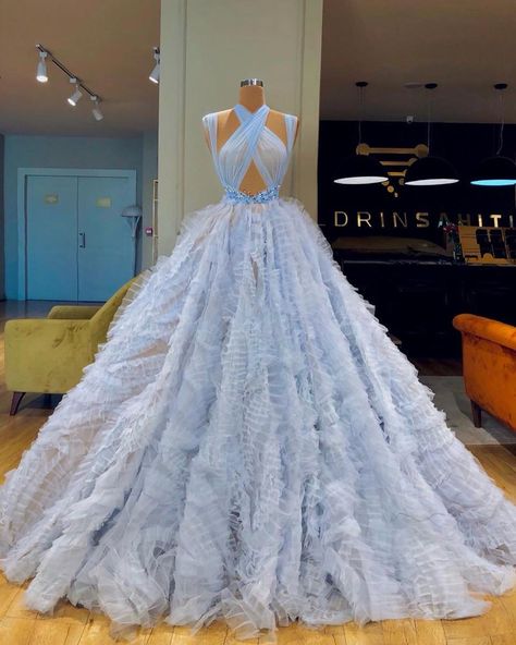 Valdrin Sahiti, Modest Prom Dresses, Baju Kahwin, Modest Prom, Dresses Ball Gown, Prom Dresses Modest, Blue Tulle, Gala Dresses, Prom Dresses Ball Gown