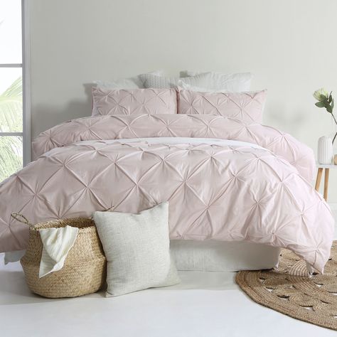 Pinch Pleat Pink Quilt Cover Set | Pillow Talk Pink Bedding Set, Pink Dorm Rooms, Pink Comforter, Pink Dorm, Pink Quilt, Luxury Bedding Collections, Queen Bedding Sets, Luxury Bedding Sets, Pink Bedding