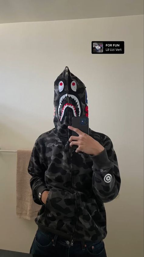 Bape Shark Hoodie Outfit, Bape Jacket Outfit, Bape Hoodie Outfit, Boys Covering Face, Bape Shark Hoodie, Bape Jacket, Bape Outfits, Trap Art, Bape Shark