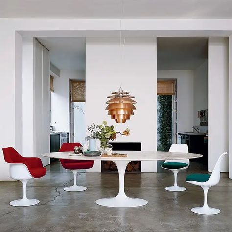 Knoll Dining Room Furniture | Shop & Browse | Knoll Saarinen Oval Dining Table, Tulip Chair Saarinen, Saarinen Dining Table, Tulip Armchair, Saarinen Table, Mesa Oval, Tulip Chair, Tulip Table, Expandable Dining Table