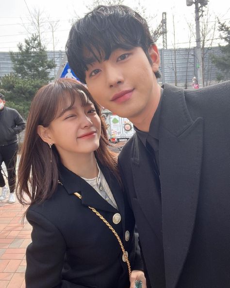 He Has A Girlfriend, Best Kdrama, Ahn Hyo Seop, Jellyfish Entertainment, Kim Sejeong, Business Proposal, Kdrama Actors, 인물 사진, Korean Actress