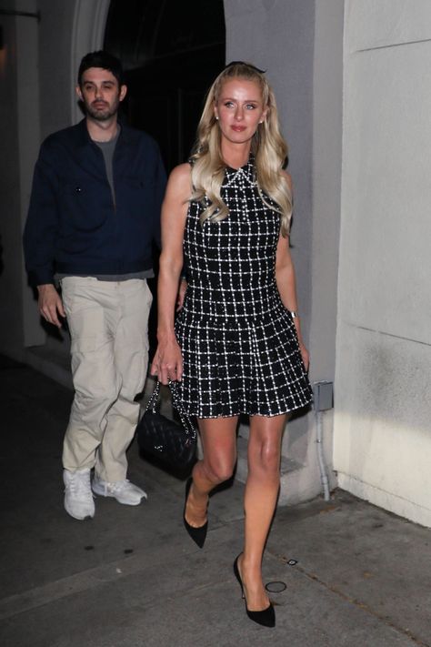 Nicky Hilton Rothchild West Hollywood May 10, 2023 http://www.starstyle.com/nicky-hilton-west-hollywood-sp648692/ Nicky Hilton Style, Nicky Hilton, Chanel Mini, Star Style, Classic Outfits, West Hollywood, Alice Olivia, Star Fashion, Winter Outfits