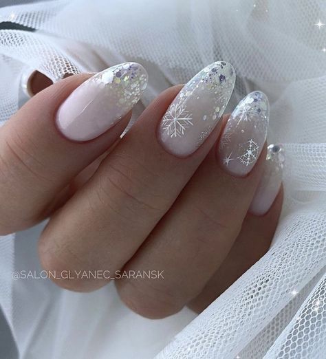 Christmas Gel Nails, Her Nails, Xmas Nails, Elegant Nails, Bridal Nails, Classy Nails, Fancy Nails, Chic Nails, Short Acrylic Nails