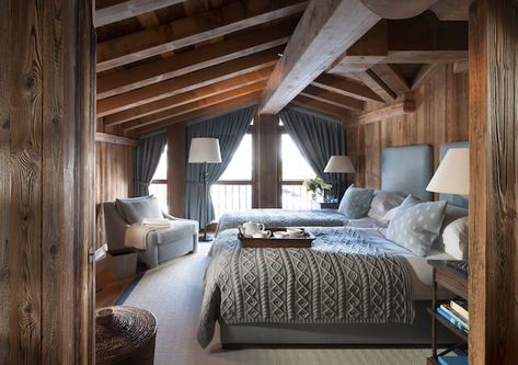 Ski House Bedroom, Mountain Interior Design, Modern Luxury Apartment, Ski House Decor, Cosy Home Decor, Mountain Interiors, Ski House, House Bedroom, Farmhouse Interior