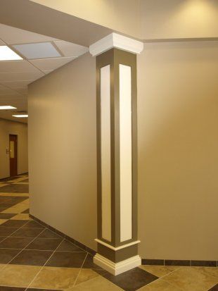 Interior Columns Ideas, Pillar Design Interior, Indoor Columns, Interior Pillars, Columns Interior, Pillar Decorations, Modern Column, Baseboard Styles, Elevated Homes