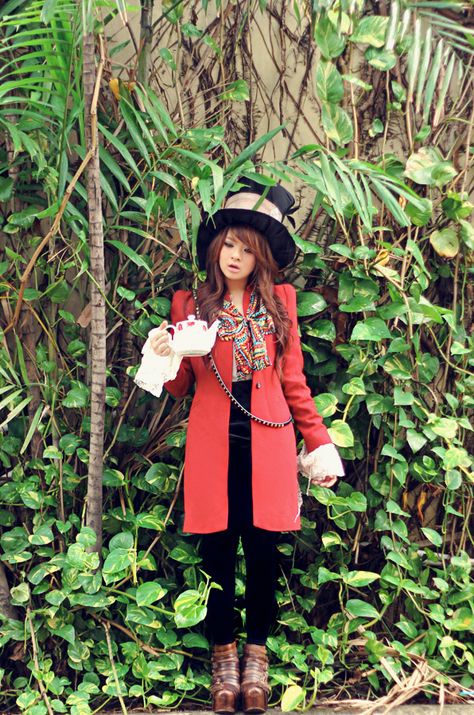 Mad Hatter Diy, Mad Hatter Costume Female, Mad Hatter Diy Costume, Female Mad Hatter, March Hare Costume, Mad Hatter Outfit, Mad Hatter Halloween Costume, Hatter Costume, Jacket Diy