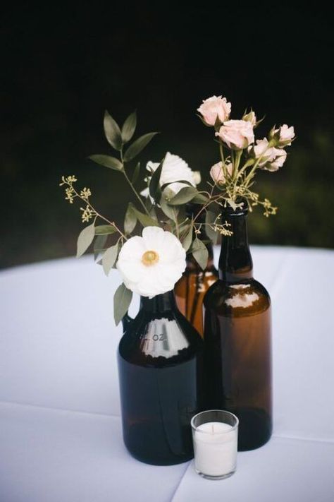 Bottles With Lights Centerpieces, Wedding Outdoor Centerpieces, Rustic Industrial Wedding Centerpieces, Rustic Simple Centerpieces, Rustic Bud Vases, Simple Rustic Table Centerpieces, Rustic Wedding Decor Simple, Light Centerpieces Wedding, Simple Wedding Decorations Outdoor