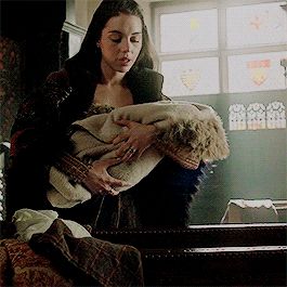 Adeline Kane Reign, Adeline Kane Reign Gif, Mary Reign Gif, Reign Gif, Adelaide Kane Gif, Mary Reign, Historical Face Claims Gif, Adeline Kane, Midevil Face Claims Gif