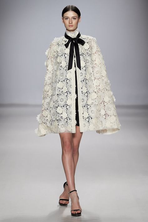 Robes Glamour, Erin Fetherston, London Fashion Weeks, Fashion Week 2015, 2015 Fashion, Fall 2015, White Fashion, London Fashion Week, New York Fashion Week