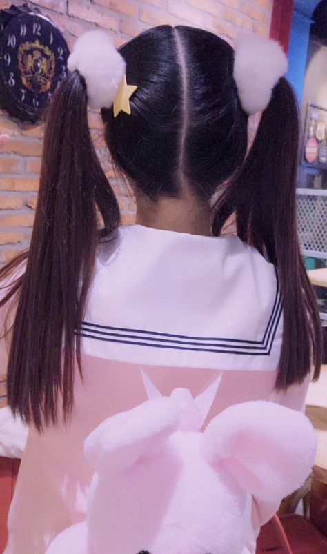 Twintail Hairstyles, Pigtails Hairstyle, Scrunchies Hairstyles, Long Ponytail Hairstyles, Cute Ponytail Hairstyles, Styles Wigs, Cute Ponytail, Girl Hairdos, Hair Dark Brown