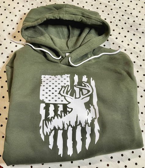 This hoodie would make a great gift for the hunter in your life. Hoodie is a soft material. I try to use Bella Canvas or something similar. You can choose your color hoodie and vinyl. Regular and plus sizes available. Cost: $30-32 Western Hoodies, Majestic Deer, Casual Country Outfits, American Flag Hoodie, Country Style Outfits, Patriotic Fashion, Western Wear Outfits, Cute Country Outfits, Cute N Country