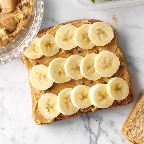 I love finding new ways to combine peanut butter, chocolate and bananas. I was shocked when my nephews (who are very picky eaters) loved these sammies. —Charlotte Gehle, Brownstown, Michigan Healthy High Carb Foods, Beach Picnic Foods, Easy Snack Mix, Banana Sandwich, Apple And Peanut Butter, Chocolate Chip Bars, High Carb Foods, Kids Cooking Recipes, Easy Meals For Kids