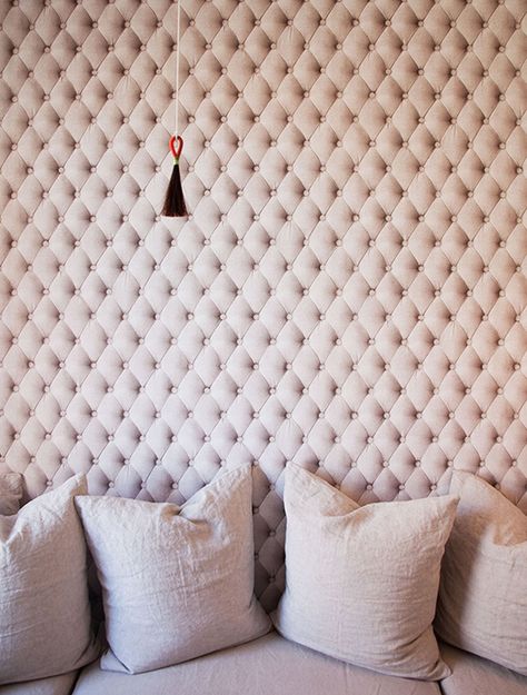 Wallpaper tricks the eye into seeing / feeling a lush button tufted fabric headboard/ wall panel Sound Proofing Apartment, Bohemian Modern Style, Upholstered Walls, Look Wallpaper, Small Space Design, Cinema Room, Sound Absorbing, Wall Finishes, Guest Bed