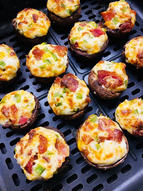 Air Fryer Jalapeno, Poppers Recipe, Stuffed Mushroom, Stuffed Portabella Mushrooms, Jalapeno Popper, Appetizer Ideas, Amazing Appetizers, Air Fryer Dinner Recipes, Game Day Snacks