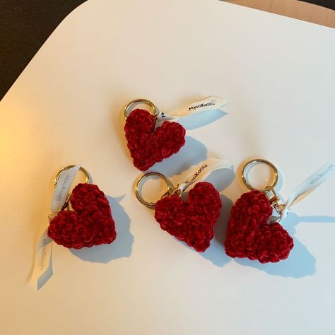 To get more updates about Crochet Hearts Must visit our website Small Gifts Crochet, Crochet Keychains Easy, Crochet Ideas Boyfriend, Easy Keychain Crochet, Crochet Small Gifts, Small Crochet Gift Ideas, Small Crochet Projects Easy, Small Easy Crochet Projects, Crochet Small Things