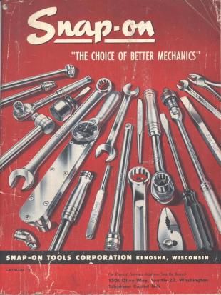 Snap On Tools, Mechanical Workshop, Tin Ornaments, Mechanic Garage, Antique Signs, On Logo, Mechanic Tools, Garage Tools, Man Cave Garage