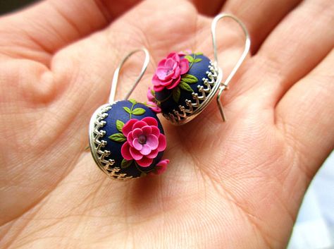 Polymer Clay Jhumkas, Indian Diy, Clay Embroidery, Polymer Clay Embroidery, Antique Jewellery Designs, Jewelry Indian, Handmade Jewelry Designs, Diy Schmuck, Pink Earrings