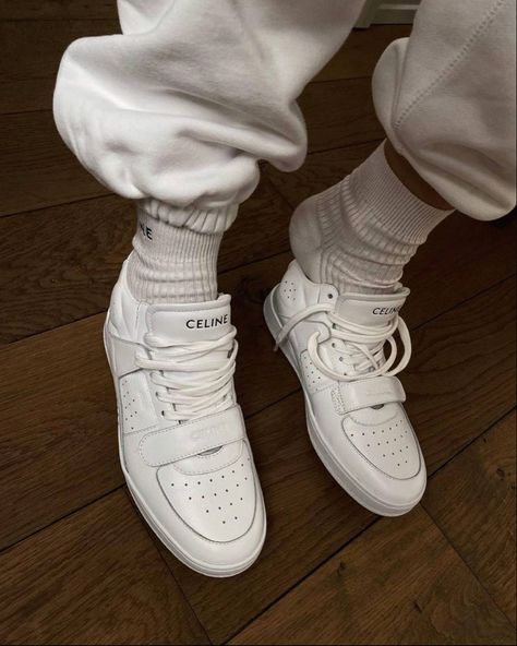 Celine Sneakers, Fitness Fits, White Sneakers Outfit, Celine Fashion, Trainers Outfit, Celine Shoes, Matching Socks, White Kicks, Sneaker Lovers