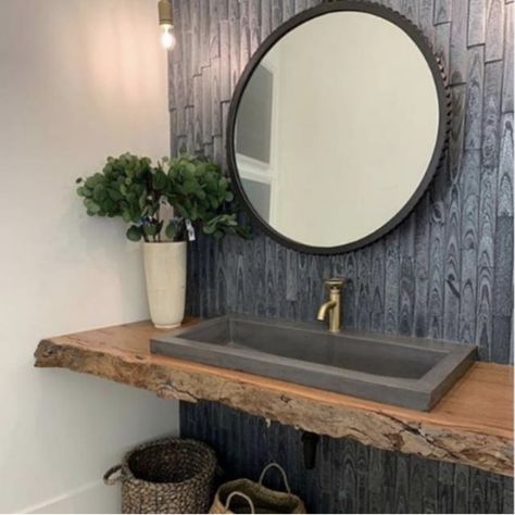 Live Edge Vanity, Timeless Vanity, Live Edge Counter, Tub Design, Downstairs Cloakroom, Powder Room Vanity, Pool Bath, Tub Ideas, Bath Mirror