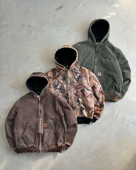 Carhartt Drop is LIVE🚗❤️ - We Restocked over 50 Carhartt Jackets that are now available! We have lots of hooded, detroits, camo, and more! - ♻️ Shop Sustainable ☕️ Follow @arete.vintage for vintage styles - #carhartt #carharttdetroit #carharttjacket #carharttvintage #streetwear #fallfashion Camo Carhartt Jacket Outfit, Vintage Carhartt Jacket Outfit, Christmas Outfits Men, Carhartt Jacket Outfit, Christmas Outfit Men, Christmas Jacket, Carhartt Detroit Jacket, Carhartt Vintage, Carhartt Jackets